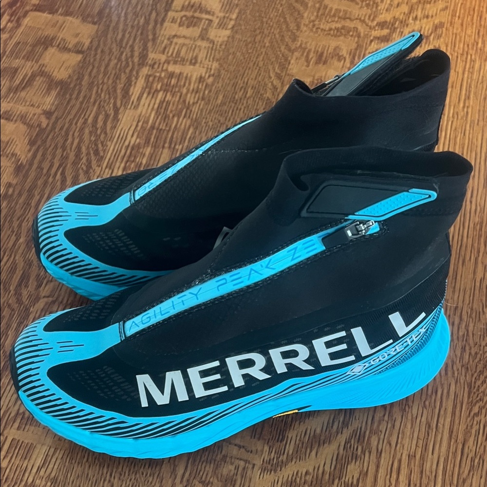 Merrell Agility Peak Zero gore-Tex Black and Blue Trail Running Shoes